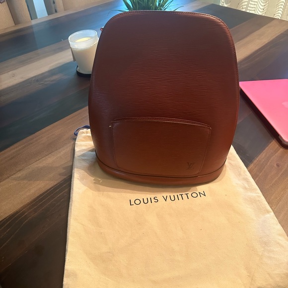 Vintage Louis Vuitton Backpack - Picture 2 of 9